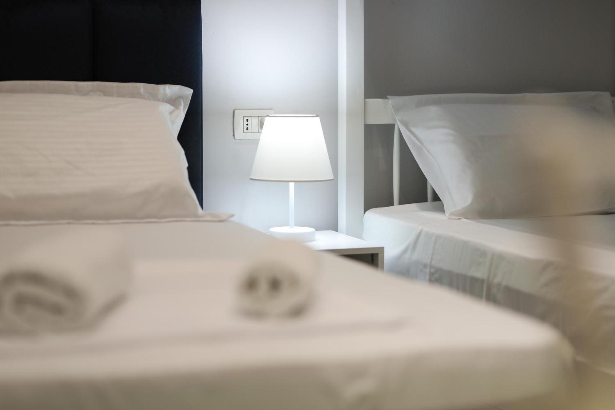 Feliz - Premium With Free Private Parking Gasthof Vlorë
